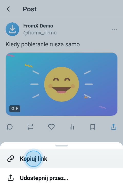 Post z GIF-em w X z otwartym menu udostępniania i wybraną opcją „Kopiuj link”