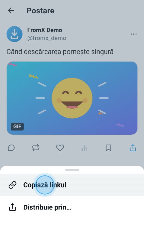 O postare cu un GIF pe X, cu meniul de distribuire deschis și „Copiază linkul” selectat